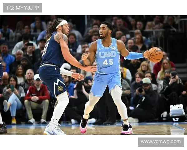 骑士官方更新首发阵容加兰米切尔领衔冲击新赛季胜利梅里尔迪恩韦德阿伦 骑士官方更新首发阵容加兰米切尔领衔冲击新赛季胜利梅里尔迪恩韦德阿伦